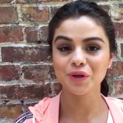 _adidasneolabel_-_1_hour_left_to_get_your_questions_in_for_the_exclusive_adidas_NEO_Google_Hangout_w__selenagomez21_Tune_in_httpa_did_asneoselenahangout_mp40025.jpg
