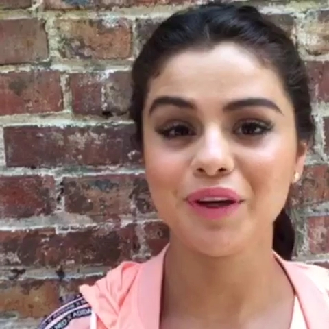 _adidasneolabel_-_1_hour_left_to_get_your_questions_in_for_the_exclusive_adidas_NEO_Google_Hangout_w__selenagomez21_Tune_in_httpa_did_asneoselenahangout_mp40030.jpg