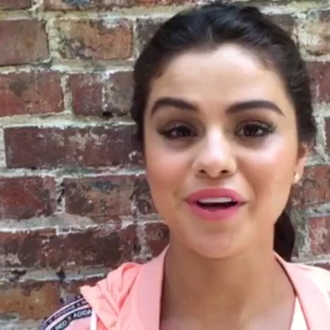 _adidasneolabel_-_1_hour_left_to_get_your_questions_in_for_the_exclusive_adidas_NEO_Google_Hangout_w__selenagomez21_Tune_in_httpa_did_asneoselenahangout_mp40036.jpg