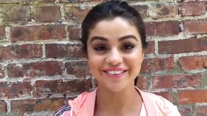_adidasneolabel_-_1_hour_left_to_get_your_questions_in_for_the_exclusive_adidas_NEO_Google_Hangout_w__selenagomez21_Tune_in_httpa_did_asneoselenahangout_mp40099~0.jpg