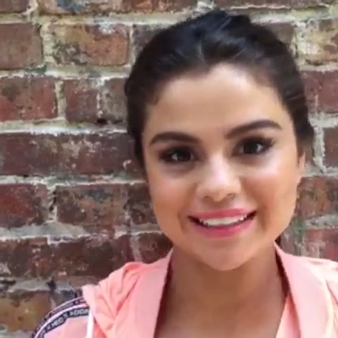 _adidasneolabel_-_1_hour_left_to_get_your_questions_in_for_the_exclusive_adidas_NEO_Google_Hangout_w__selenagomez21_Tune_in_httpa_did_asneoselenahangout_mp40139.jpg