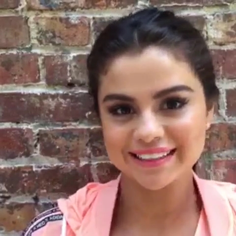 _adidasneolabel_-_1_hour_left_to_get_your_questions_in_for_the_exclusive_adidas_NEO_Google_Hangout_w__selenagomez21_Tune_in_httpa_did_asneoselenahangout_mp40140.jpg