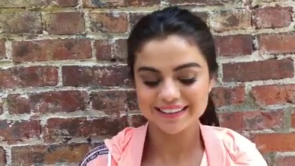 _adidasneolabel_-_1_hour_left_to_get_your_questions_in_for_the_exclusive_adidas_NEO_Google_Hangout_w__selenagomez21_Tune_in_httpa_did_asneoselenahangout_mp40147~0.jpg