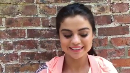 _adidasneolabel_-_1_hour_left_to_get_your_questions_in_for_the_exclusive_adidas_NEO_Google_Hangout_w__selenagomez21_Tune_in_httpa_did_asneoselenahangout_mp40149~0.jpg