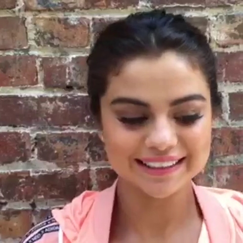 _adidasneolabel_-_1_hour_left_to_get_your_questions_in_for_the_exclusive_adidas_NEO_Google_Hangout_w__selenagomez21_Tune_in_httpa_did_asneoselenahangout_mp40153.jpg