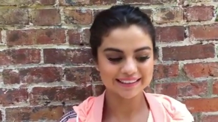 _adidasneolabel_-_1_hour_left_to_get_your_questions_in_for_the_exclusive_adidas_NEO_Google_Hangout_w__selenagomez21_Tune_in_httpa_did_asneoselenahangout_mp40158~0.jpg