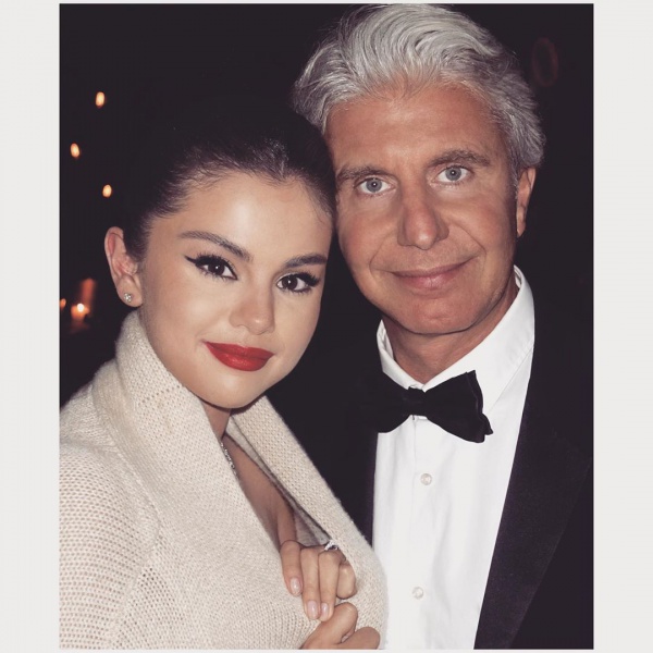 Openingsdiner The Death Don’t Die by Jim Jarmuch with @selenagomez
.
.
.
#cannes2019 
#filmfestival 
#selenagomez
