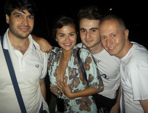 @al_87_rm: Selena Gomez
#selenagomez #attrice #actress #cantante #Singer #tv #incontro #vip #fan #foto #photo
