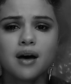 Selena_Gomez_-_The_Heart_Wants_What_It_Wants_28Official_Video29_mp40665.png