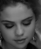 Selena_Gomez_-_The_Heart_Wants_What_It_Wants_28Official_Video29_mp40706.png