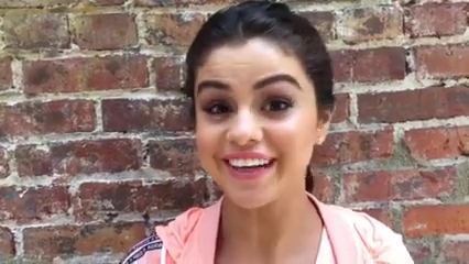 _adidasneolabel_-_1_hour_left_to_get_your_questions_in_for_the_exclusive_adidas_NEO_Google_Hangout_w__selenagomez21_Tune_in_httpa_did_asneoselenahangout_mp40102~0.jpg