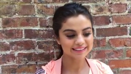 _adidasneolabel_-_1_hour_left_to_get_your_questions_in_for_the_exclusive_adidas_NEO_Google_Hangout_w__selenagomez21_Tune_in_httpa_did_asneoselenahangout_mp40169~0.jpg