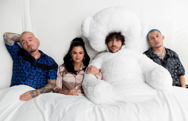 Can you get enough of the new song from @itsbennyblanco, @selenagomez, @jbalvin and @tainy? Didn’t think so 😏. #AskAlexa, “Play Amazon Music’s Brand New Music playlist” to stream 🔥
