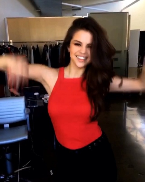 When they release the dates for Europe! #RevivalTour tickets available online! [link in bio]
