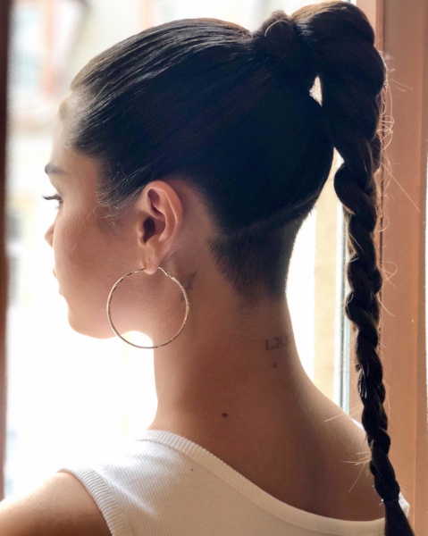My girl #selenagomez at it again...she loves to keep me on my toes! Thanks @timduenashair for making her undercut dreams come true! #newtrendalert @puma
