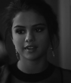 Selena_Gomez_-_The_Heart_Wants_What_It_Wants_28Official_Video29_mp40661.png