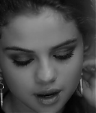 Selena_Gomez_-_The_Heart_Wants_What_It_Wants_28Official_Video29_mp40707.png