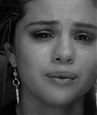 Selena_Gomez_-_The_Heart_Wants_What_It_Wants_28Official_Video29_mp40740.png