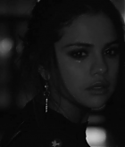 Selena_Gomez_-_The_Heart_Wants_What_It_Wants_28Official_Video29_mp40768.png