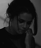 Selena_Gomez_-_The_Heart_Wants_What_It_Wants_28Official_Video29_mp40816.png
