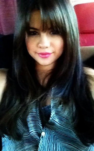 new hair for a new movie :) I love changing my hair!
