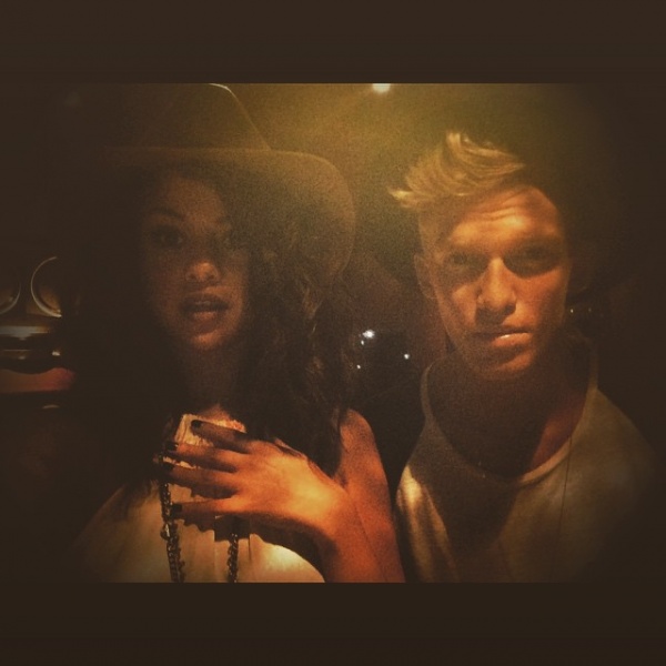 Happiest of birthdays to bubba and such an incredible person. Love you inside out @codysimpson -here's to more ☺🎉️💜
